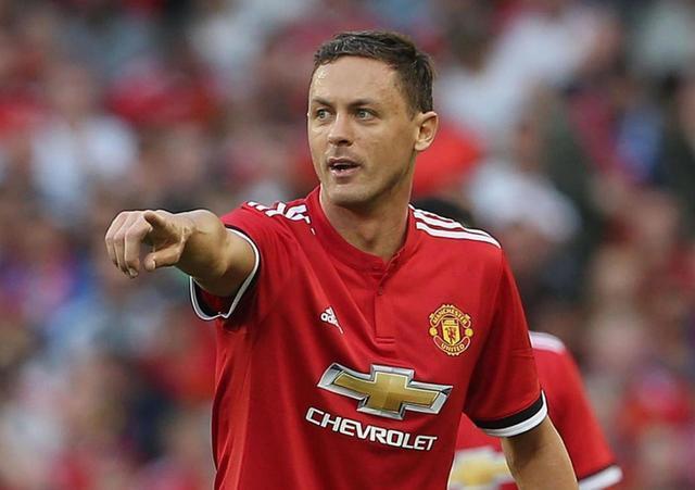 篮球场上大 篮球场上大